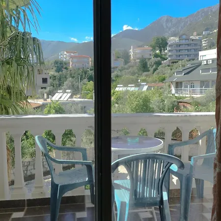 Azure With Sea View Drymades Apartment