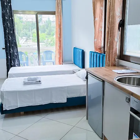 Apartment Azure With Sea View Drymades