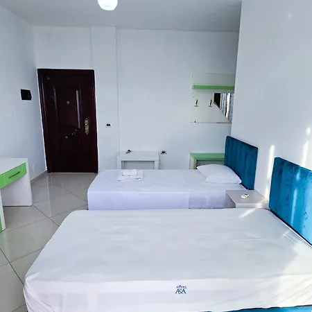 Azure With Sea View Drymades Appartement *