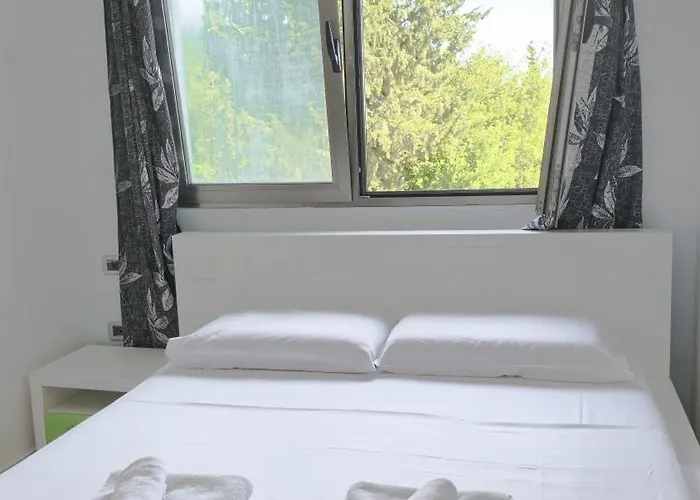 Azure With Sea View Drymades Apartamento *