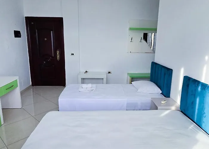 Azure With Sea View Drymades Apartamento *