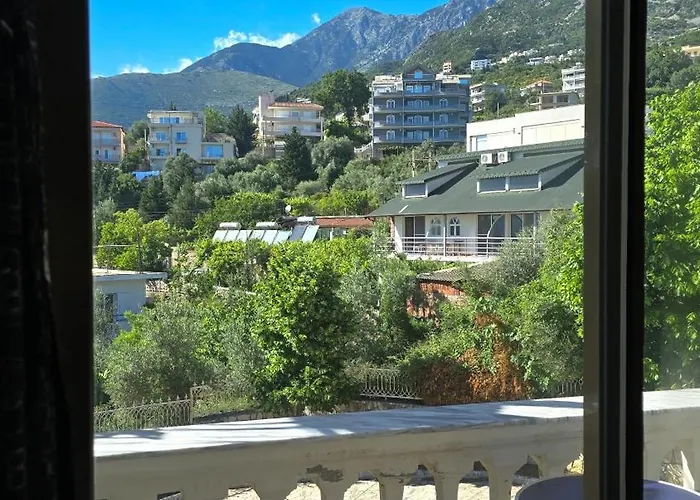 Azure With Sea View Drymades Apartamento *