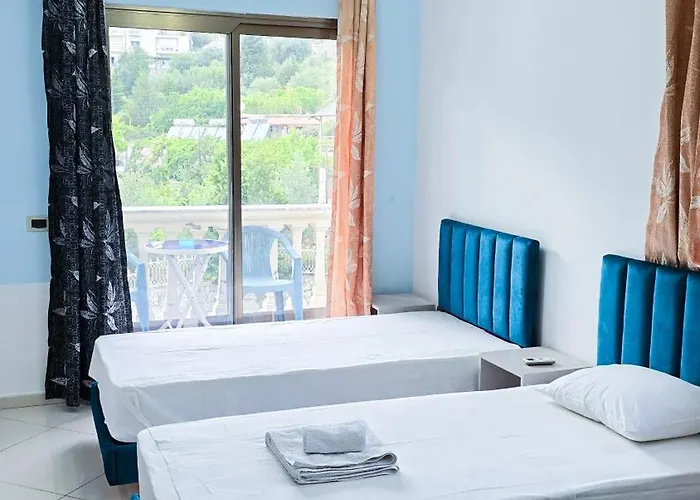 Azure With Sea View Drymades Apartamento *