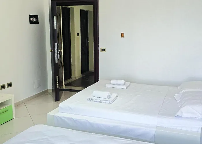 Azure With Sea View Drymades Apartamento